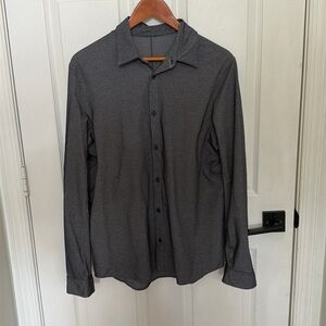 Lululemon Athletica Men’s shirt size M